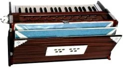 MUSICIAN TTGDHRJ42 3.25 Octave Hand Pumped Harmonium   (Three Fold Bellow, Bass Reed, Male Reed)