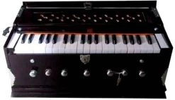 MUSICIAN 7 Stopper | 39 Keys | Harmonium Musical Instrument |Harmonium For Kids TTGDHRJ50 3.25 Octave Hand Pumped Harmonium   (Three Fold Bellow, Bass Reed, Male Reed)