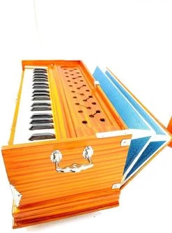 MUSICIAN 7 Stopper | 39 Keys | Harmonium Musical Instrument |Harmonium For Kids TTGDHRJ52 3.25 Octave Hand Pumped Harmonium   (Three Fold Bellow, Bass Reed, Male Reed)