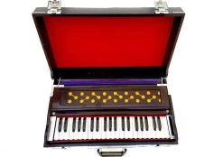 KHALSA MUSICAL With Padded Carry Bag Folding Harmonium With 42-Keys, 7 Bellow Two Reed (Bass-Male) 3.5 Octave Coupler 3.5 Octave Hand Pumped Harmonium   (Seven Fold Bellow, Bass Reed, Male Reed)