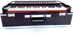 MAGA MART Harmonium Folding Portable With Coupler And Free Padded Carry Bag 3.5 Octave Hand Pumped Harmonium   (Seven Fold Bellow, Bass Reed, Male Reed)