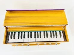 KHALSA MUSICAL 7 Stopper Doulble Bellow 39 Keys Harmonium With Carry Bag 7 Stopper Doulble Bellow 39 Keys Harmonium With Carry Bag 3.2 Octave Hand Pumped Harmonium   (Two Fold Bellow, Bass Reed)