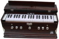 SG MUSICAL SGM-GT5 HARMONIUM SGM-GF4 7 Stopper Harmonium 3.1/4 Octave Hand Pumped Harmonium   (Two Fold Bellow, Bass Reed)